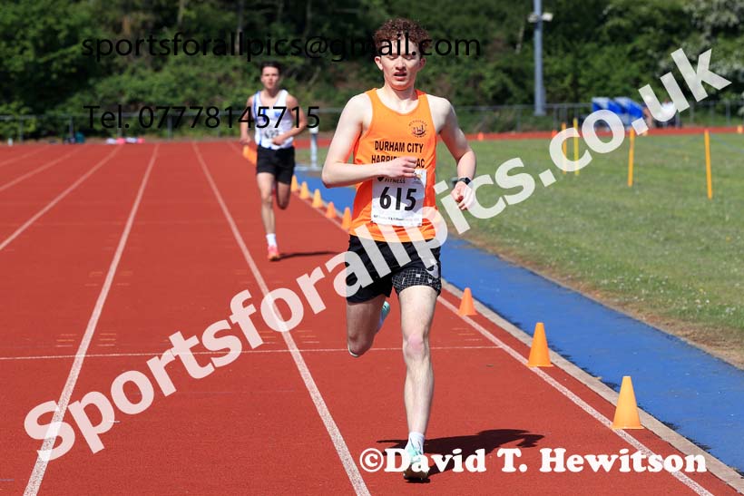 Mens under-20s 800 metres 2025 North Eastern Track and Field Champs., Shildon, County Durham. Photo: David T. Hewitson/Sports for All Pics